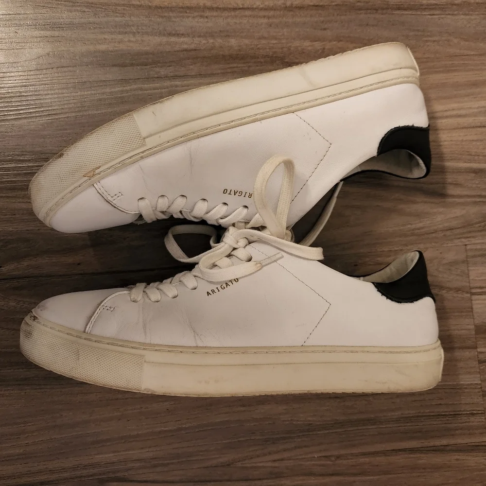 Axel arigato sneakers size 9 - Picture 5 of 8